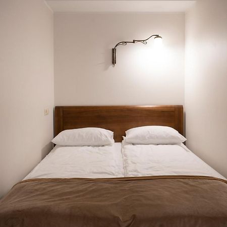 Villa Acacia Kaunas Zimmer foto