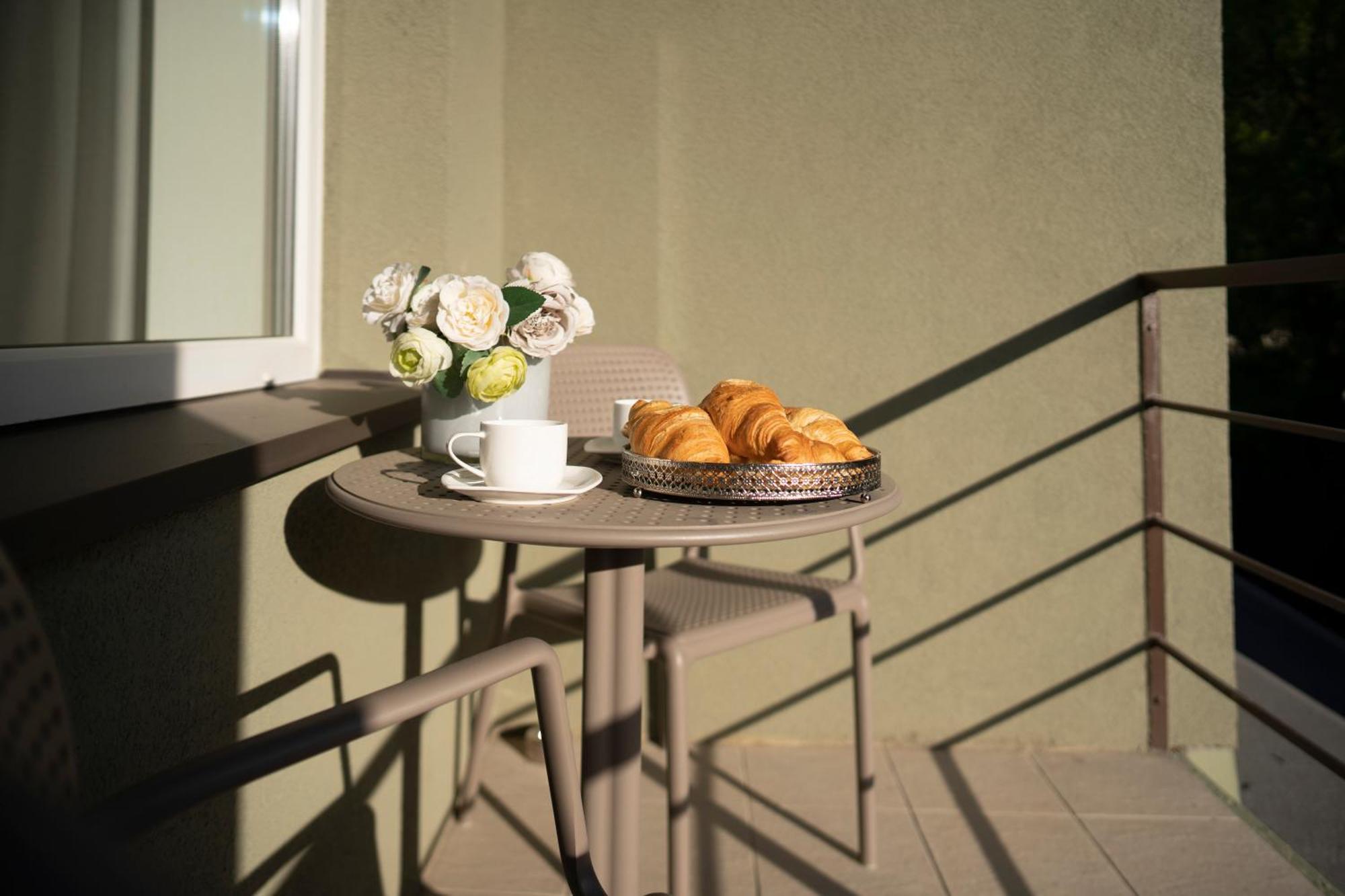 Villa Acacia Kaunas Zimmer foto